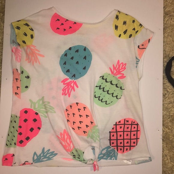 Short sleeve t-shirt